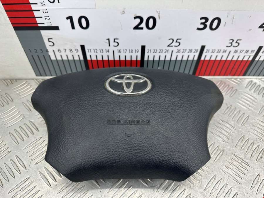 Подушка безопасности в рулевое колесо Toyota Land Cruiser Prado 3 (J120) (2002-2009) Внедорожни 2008г. | Фото № 1 Подушка безопасности в рулевое колесо Toyota Land Cruiser Prado 3 (J120) (2002-2009) Внедорожни 2008г. - Фото 1
