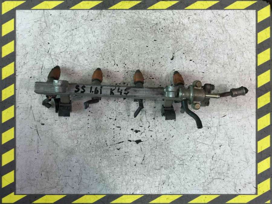 Форсунка Mitsubishi Space Star 2000г. | Фото № 1 Форсунка Mitsubishi Space Star 2000г. - Фото 1