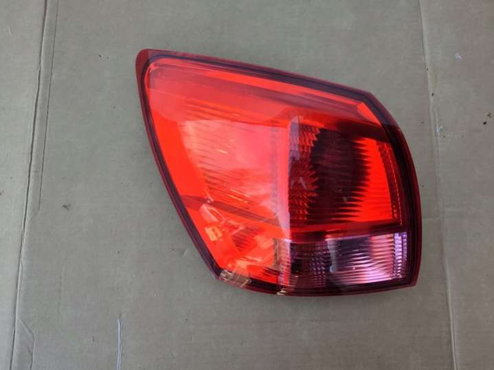Фонарь задний левый Nissan Qashqai 1 поколение (2007-2010) 2007г. | Фото № 1 Фонарь задний левый Nissan Qashqai 1 поколение (2007-2010) 2007г. - Фото 1