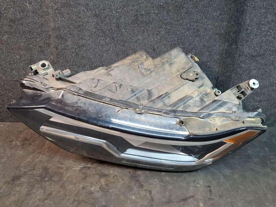 17A.941.035.E Фара левая левой Volkswagen Jetta седан 2019г. | Фото № 6 17A.941.035.E Фара левая левой Volkswagen Jetta седан 2019г. - Фото 6