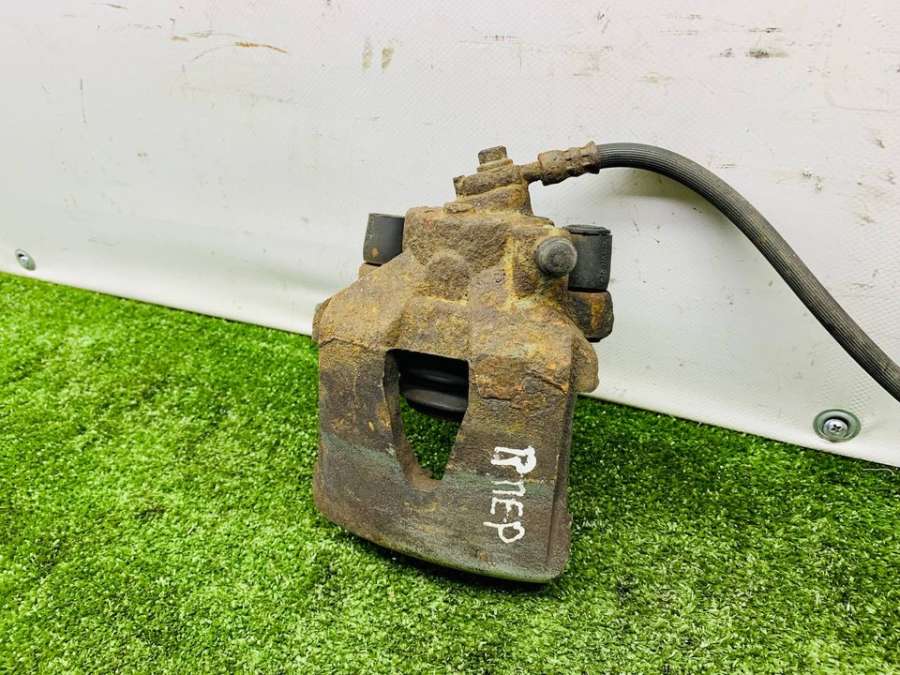 Суппорт передний правый Volkswagen Jetta VI 2015г. | Фото № 3 Суппорт передний правый Volkswagen Jetta VI 2015г. - Фото 3