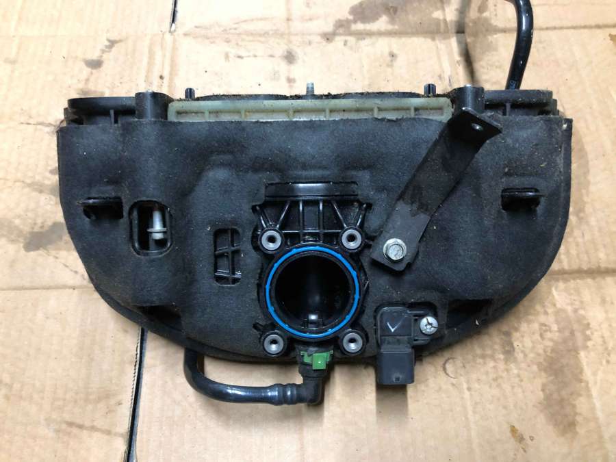 Коллектор впускной GMC Terrain (2018-…) 2018г. | Фото № 3 Коллектор впускной GMC Terrain (2018-…) 2018г. - Фото 3