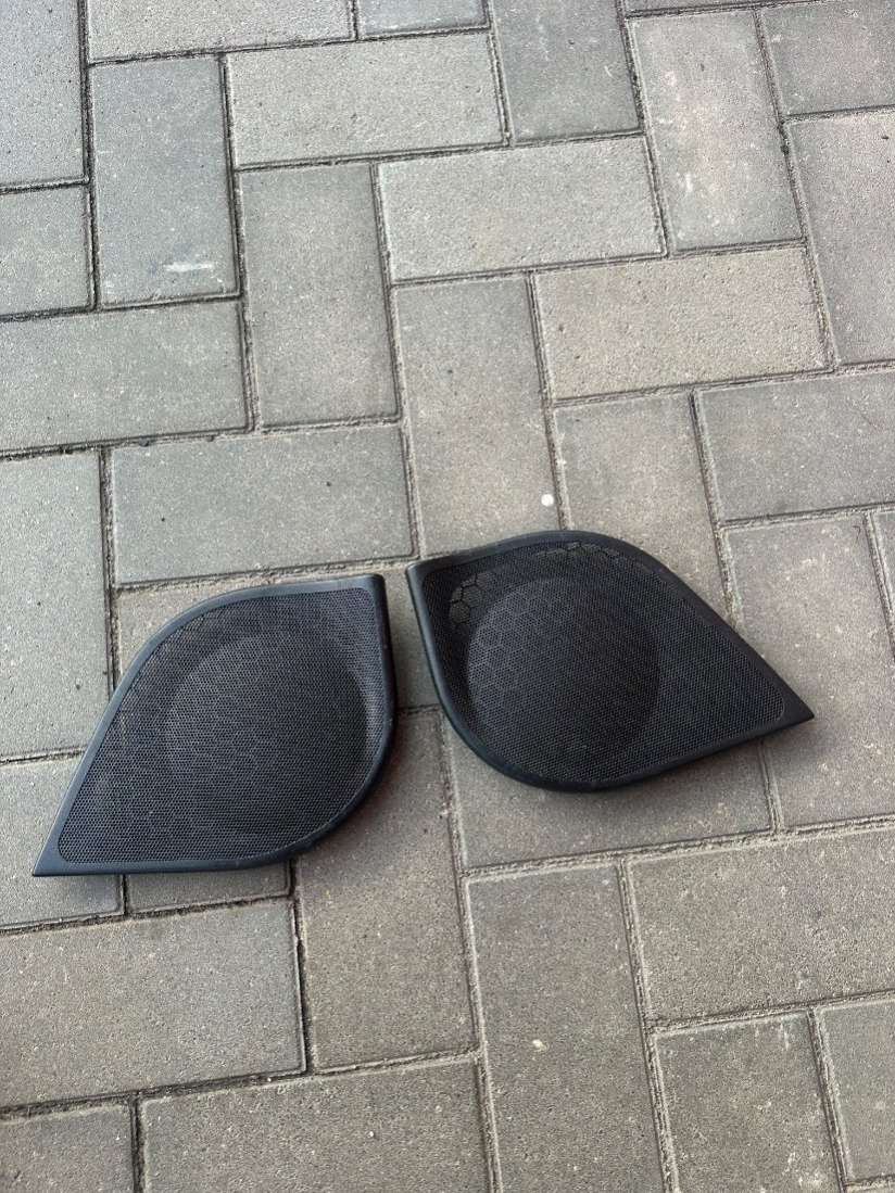 Сетка для динамика Opel Vectra B 1999г. | Фото № 1 Сетка для динамика Opel Vectra B 1999г. - Фото 1