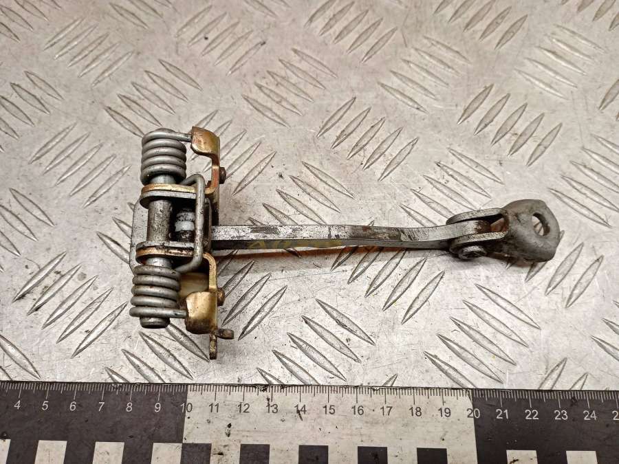 000721000721MGI Ограничитель открывания двери Renault Laguna 2 хэтчбек 2005г. | Фото № 1 000721000721MGI Ограничитель открывания двери Renault Laguna 2 хэтчбек 2005г. - Фото 1