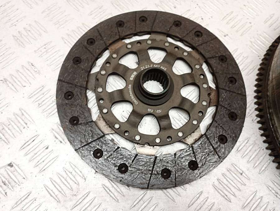 21217560876212175678424122E1909E5102 Комплект сцепления  BMW 3 E90/E91/E92/E93 2008г. | Фото № 7  21217560876212175678424122E1909E5102 Комплект сцепления  BMW 3 E90/E91/E92/E93 2008г. - Фото 7