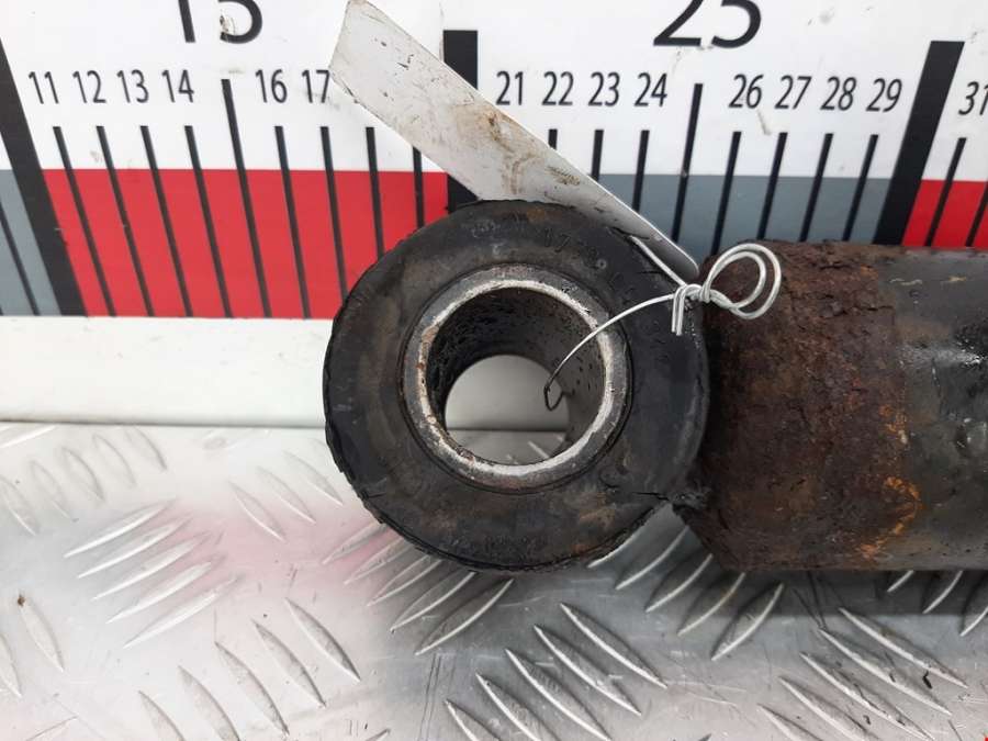 Амортизатор задний правый MAN TGM (2005-2020) Грузовой 2012г. | Фото № 2 Амортизатор задний правый MAN TGM (2005-2020) Грузовой 2012г. - Фото 2