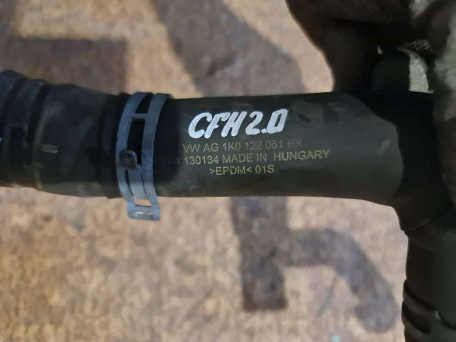 1K0122051HK Патрубок (трубопровод, шланг) Volkswagen Caddy 3 2010г. | Фото № 2 1K0122051HK Патрубок (трубопровод, шланг) Volkswagen Caddy 3 2010г. - Фото 2
