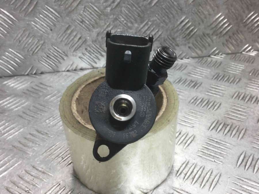 0445110259 0986435126 1425514 1609849680 1980CT 1980J3 30756094 5M5Q9F593AA 5M5Q-9F593-AA 9655328480 Y60613H50 Y606-13-H50 0986435126 1425514 1609849680 1980CT 1980J3 Форсунка Mazda 3 Седан 2009г. | Фото № 1 0445110259 0986435126 1425514 1609849680 1980CT 1980J3 30756094 5M5Q9F593AA 5M5Q-9F593-AA 9655328480 Y60613H50 Y606-13-H50 0986435126 1425514 1609849680 1980CT 1980J3 Форсунка Mazda 3 Седан 2009г. - Фото 1