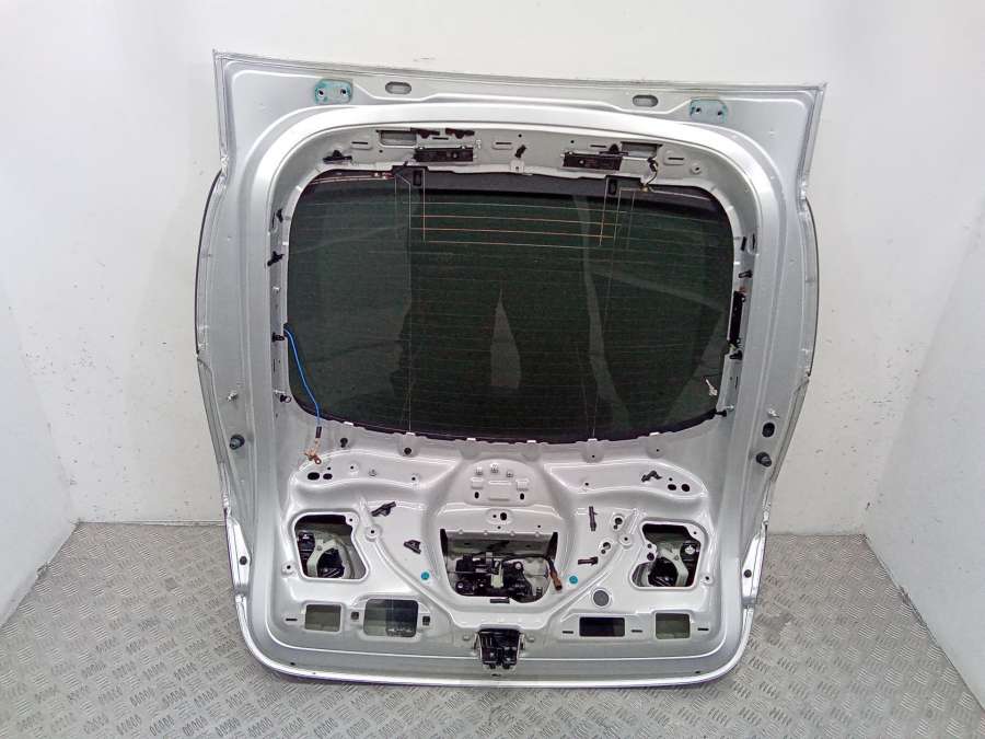 Крышка (дверь) багажника Mercedes-Benz GLC Coupe 2018г. | Фото № 6 Крышка (дверь) багажника Mercedes-Benz GLC Coupe 2018г. - Фото 6