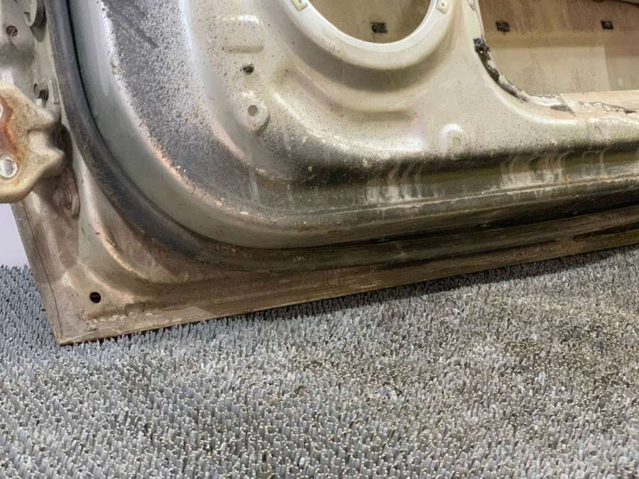 Дверь передняя правая Kia Sorento 2005г. | Фото № 8 Дверь передняя правая Kia Sorento 2005г. - Фото 8