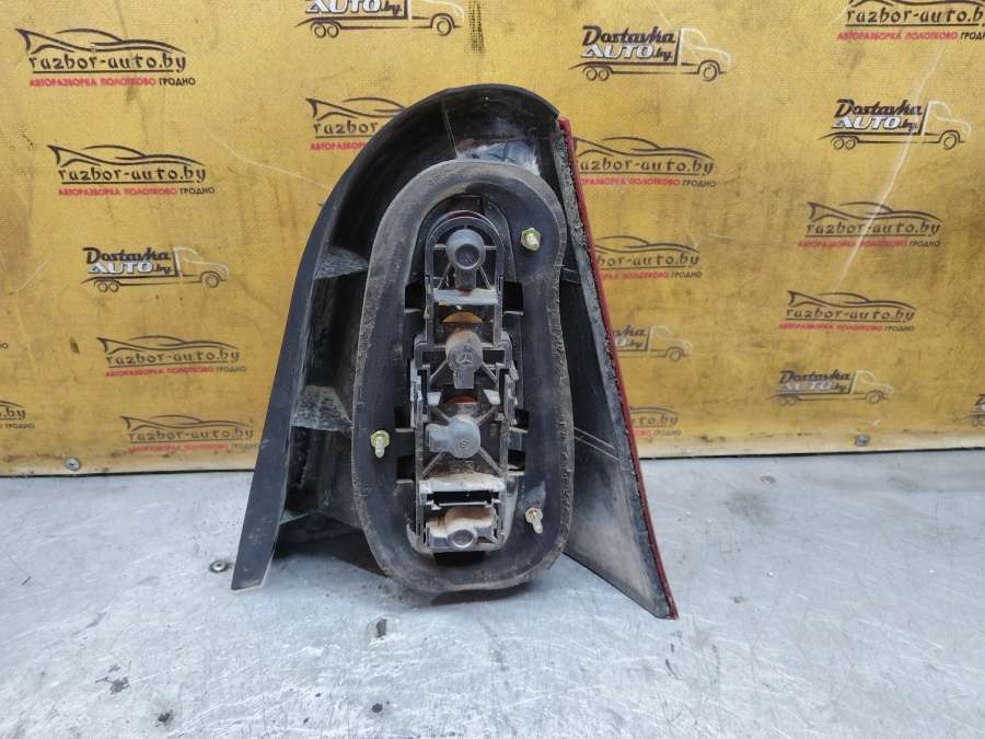 Фонарь задний левый Mercedes A W168 Хэтчбэк 5 дв. 1998г. | Фото № 3 Фонарь задний левый Mercedes A W168 Хэтчбэк 5 дв. 1998г. - Фото 3