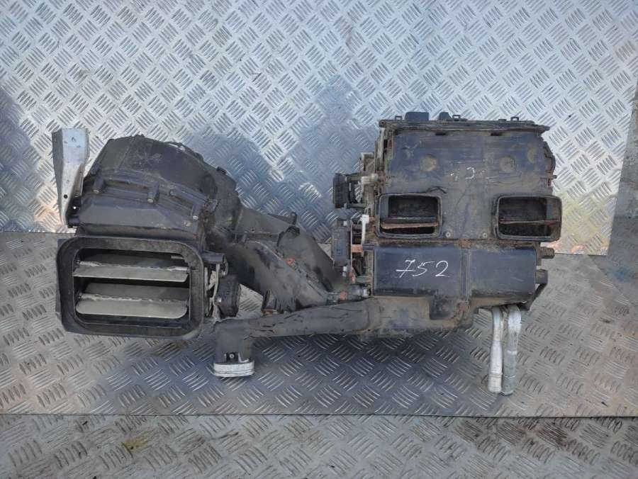 Корпус печки Audi A6 C5 (S6,RS6) 2002г. | Фото № 8 Корпус печки Audi A6 C5 (S6,RS6) 2002г. - Фото 8