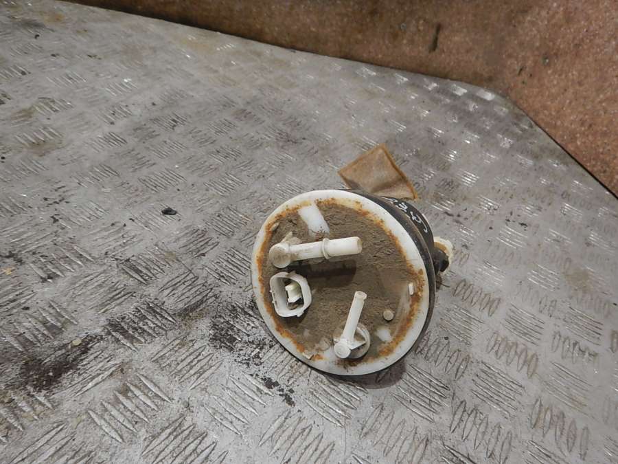 MR497413 Насос топливный электрический  Mitsubishi Lancer 0000г. | Фото № 1  MR497413 Насос топливный электрический  Mitsubishi Lancer 0000г. - Фото 1