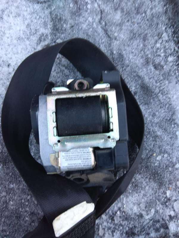 3B1857706E Ремень безопасности передний правый Volkswagen Passat 2002г. | Фото № 3 3B1857706E Ремень безопасности передний правый Volkswagen Passat 2002г. - Фото 3