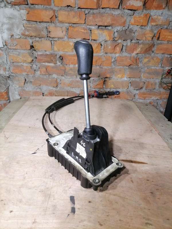 8200105010 Кулиса Renault Megane 2 2004г. | Фото № 1 8200105010 Кулиса Renault Megane 2 2004г. - Фото 1