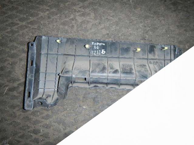 Накладка торпедо под бардочок Toyota Camry 0000г. | Фото № 1 Накладка торпедо под бардочок Toyota Camry 0000г. - Фото 1