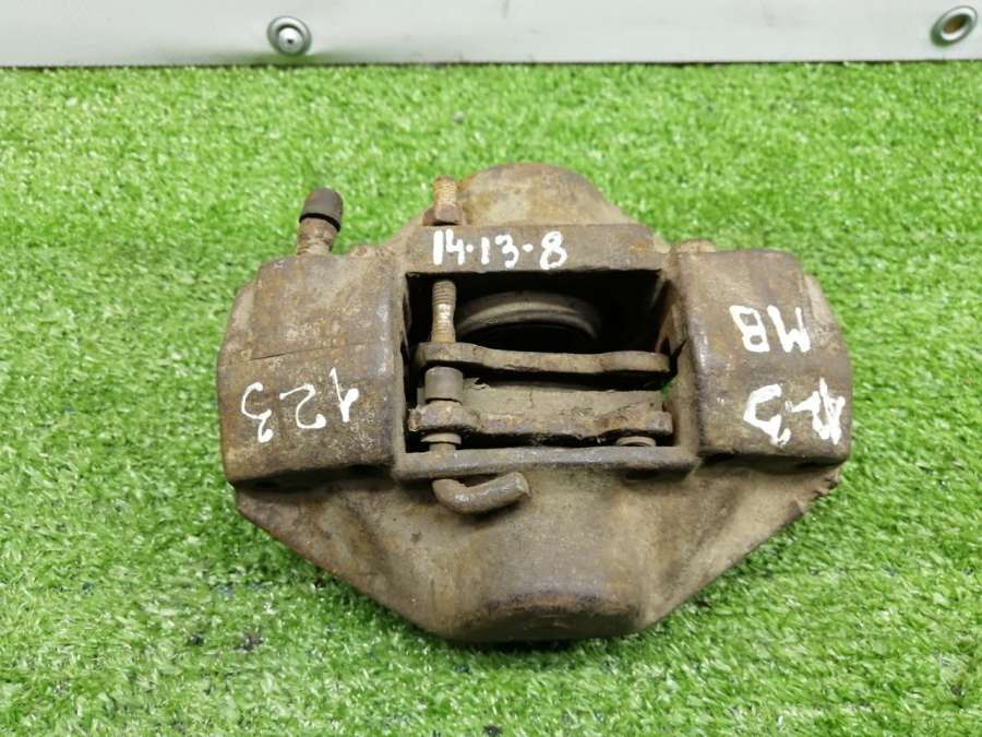 Суппорт тормозной задний левый Mercedes E W123 1985г. | Фото № 1 Суппорт тормозной задний левый Mercedes E W123 1985г. - Фото 1