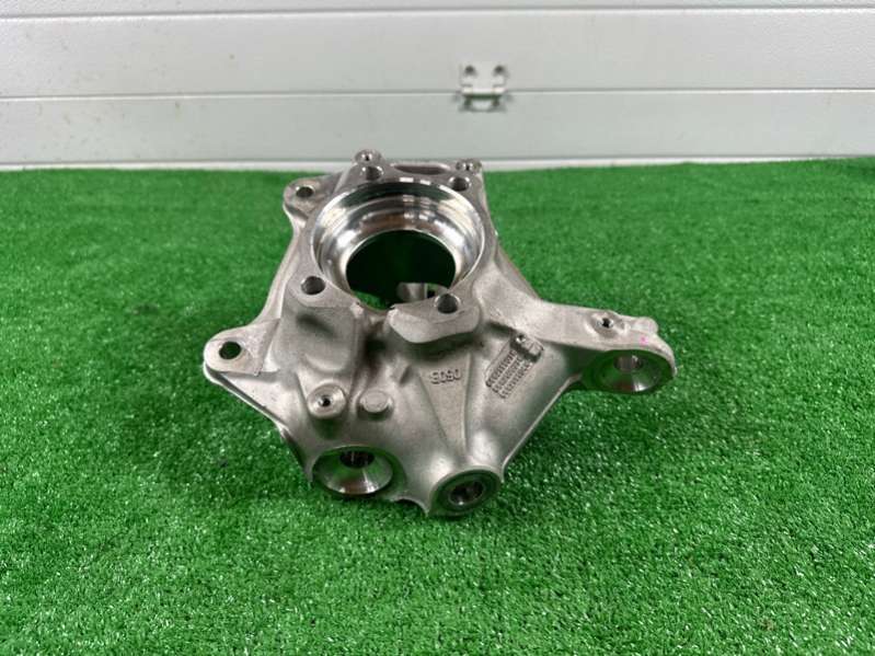 31216882598 31 21 6882598 6882598 31216871484 31 21 6871484 Кулак поворотный  BMW X4 G02 2024г. | Фото № 2  31216882598 31 21 6882598 6882598 31216871484 31 21 6871484 Кулак поворотный  BMW X4 G02 2024г. - Фото 2