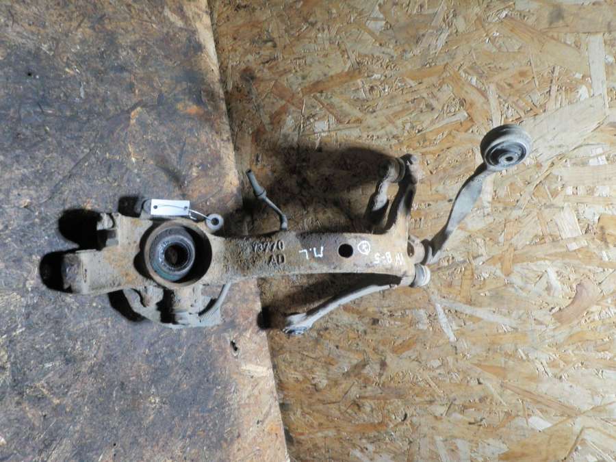 Кулак передний левый Volkswagen Passat 0000г. | Фото № 1 Кулак передний левый Volkswagen Passat 0000г. - Фото 1