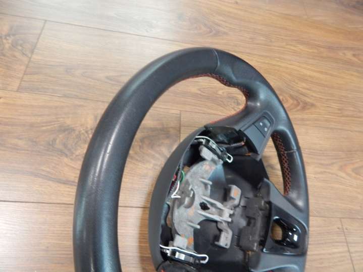 Руль Renault Megane 3 поколение (2009-2014) 2009г. | Фото № 8 Руль Renault Megane 3 поколение (2009-2014) 2009г. - Фото 8