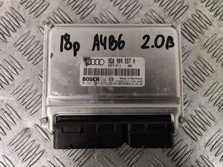 8E0909557H Блок управления двигателем  Audi A4 B6 2002г. | Фото № 1  8E0909557H Блок управления двигателем  Audi A4 B6 2002г. - Фото 1