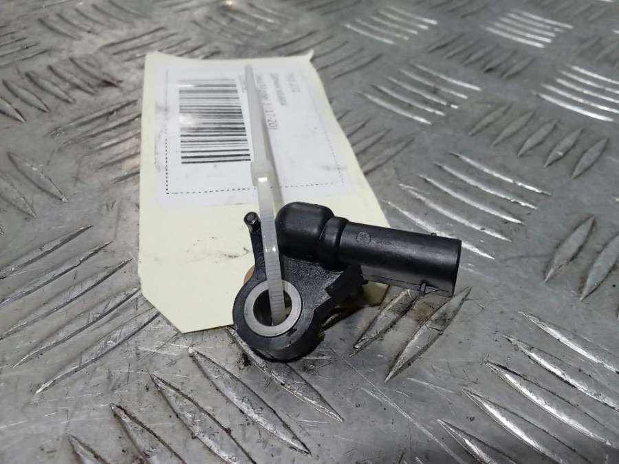 1036761 Датчик удара Tesla Model 3 2019г. | Фото № 1 1036761 Датчик удара Tesla Model 3 2019г. - Фото 1