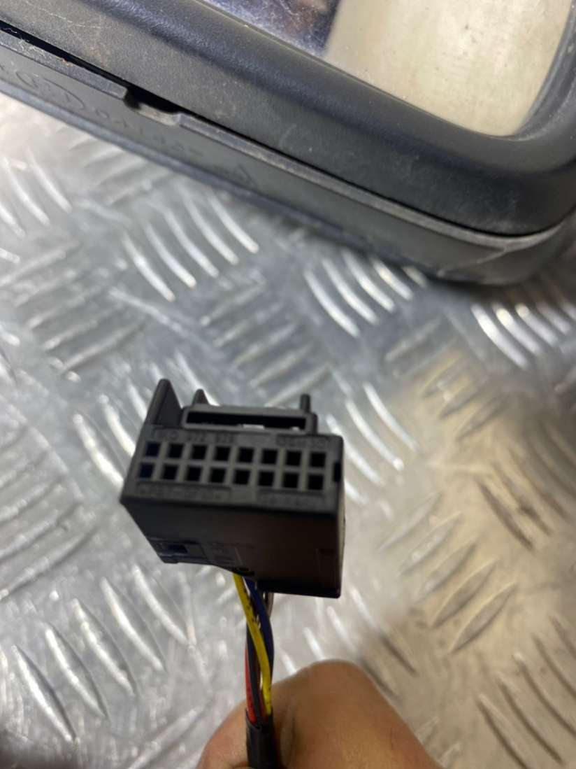 7CC857407A Зеркало левое Volkswagen Crafter 2 2020г. | Фото № 5 7CC857407A Зеркало левое Volkswagen Crafter 2 2020г. - Фото 5