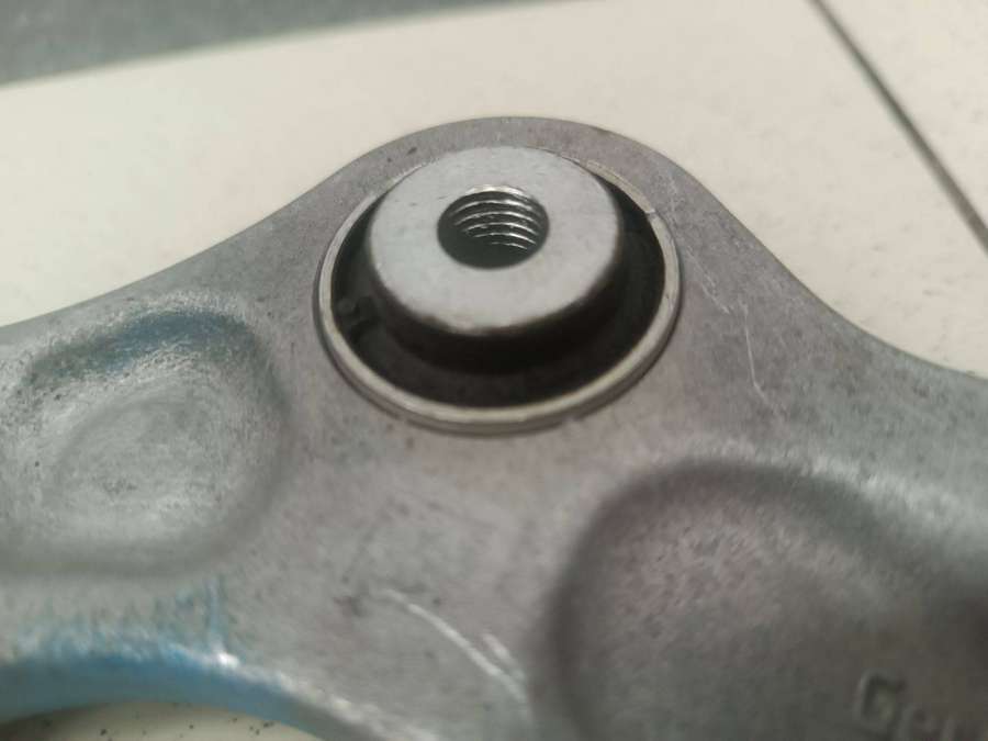 4M0505361G Рычаг задний левый нижний  Audi RS6 C8 0000г. | Фото № 4  4M0505361G Рычаг задний левый нижний  Audi RS6 C8 0000г. - Фото 4