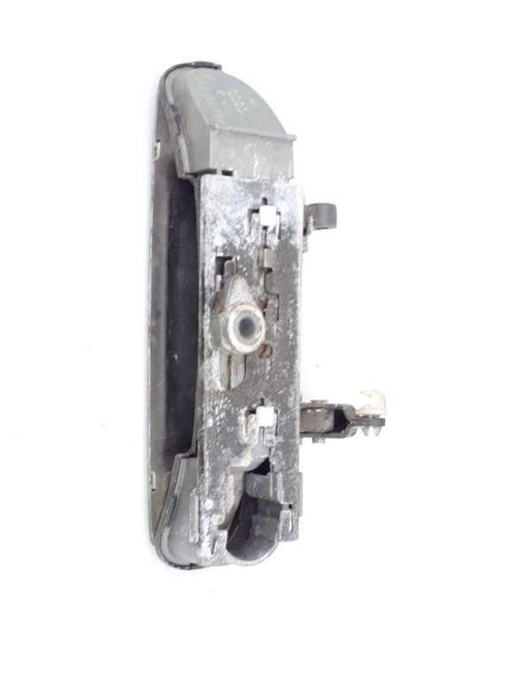 4B2837886A Ручка наружная задняя правая Audi A6 C5/4B (1997-2004) 2001г. | Фото № 2 4B2837886A Ручка наружная задняя правая Audi A6 C5/4B (1997-2004) 2001г. - Фото 2