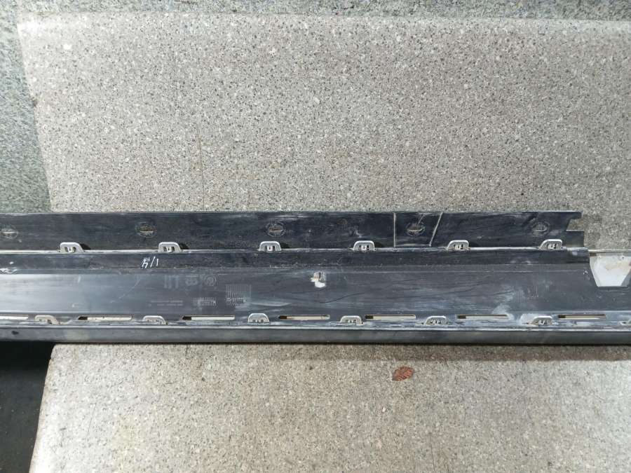 51772990599 Накладка на порог BMW X1 E84 2011г. | Фото № 8 51772990599 Накладка на порог BMW X1 E84 2011г. - Фото 8