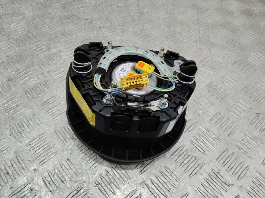 634032100 Подушка безопасности водителя Mercedes-Benz E 2017г. | Фото № 3 634032100 Подушка безопасности водителя Mercedes-Benz E 2017г. - Фото 3