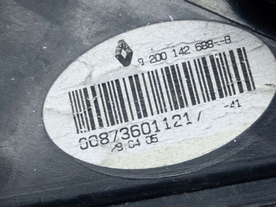 8200142688 Фонарь задний левый Renault Megane 2 (2002-2009) Кабриолет 2005г. | Фото № 6 8200142688 Фонарь задний левый Renault Megane 2 (2002-2009) Кабриолет 2005г. - Фото 6