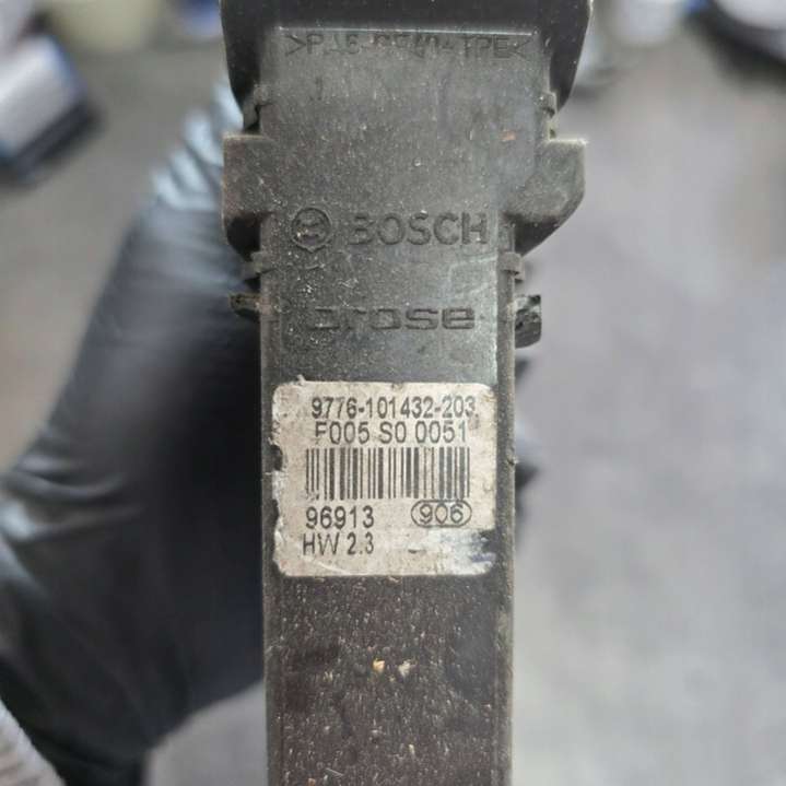 9776101432203 Моторчик стеклоподъемника Seat Toledo 2 поколение (1998-2004) 1998г. | Фото № 3 9776101432203 Моторчик стеклоподъемника Seat Toledo 2 поколение (1998-2004) 1998г. - Фото 3