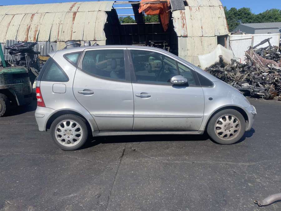 Рычаг передний правый Mercedes A-Class (W168) (1997-2004) Хетчбэк 5дв. 2003г. | Фото № 9 Рычаг передний правый Mercedes A-Class (W168) (1997-2004) Хетчбэк 5дв. 2003г. - Фото 9