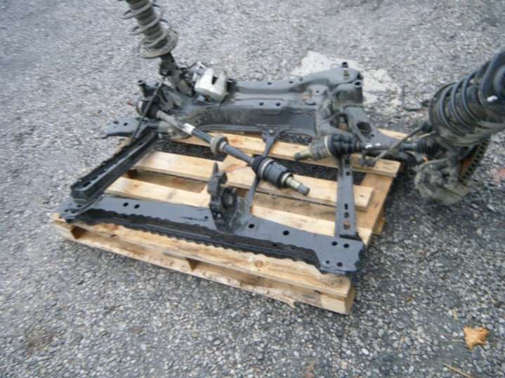 30612864987 Балка подвески передняя (подрамник) Toyota Auris 2 поколение (2012-2015) 2012г. | Фото № 2 30612864987 Балка подвески передняя (подрамник) Toyota Auris 2 поколение (2012-2015) 2012г. - Фото 2