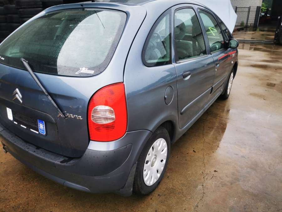 9658199180 Кронштейн генератора Citroen Xsara Picasso (1999-2012) Минивэн 2010г. | Фото № 12 9658199180 Кронштейн генератора Citroen Xsara Picasso (1999-2012) Минивэн 2010г. - Фото 12