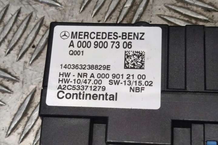 X166 A0009007306 Насос топливный  Mercedes B W246 (2011-2014) 2011г. | Фото № 2  X166 A0009007306 Насос топливный  Mercedes B W246 (2011-2014) 2011г. - Фото 2