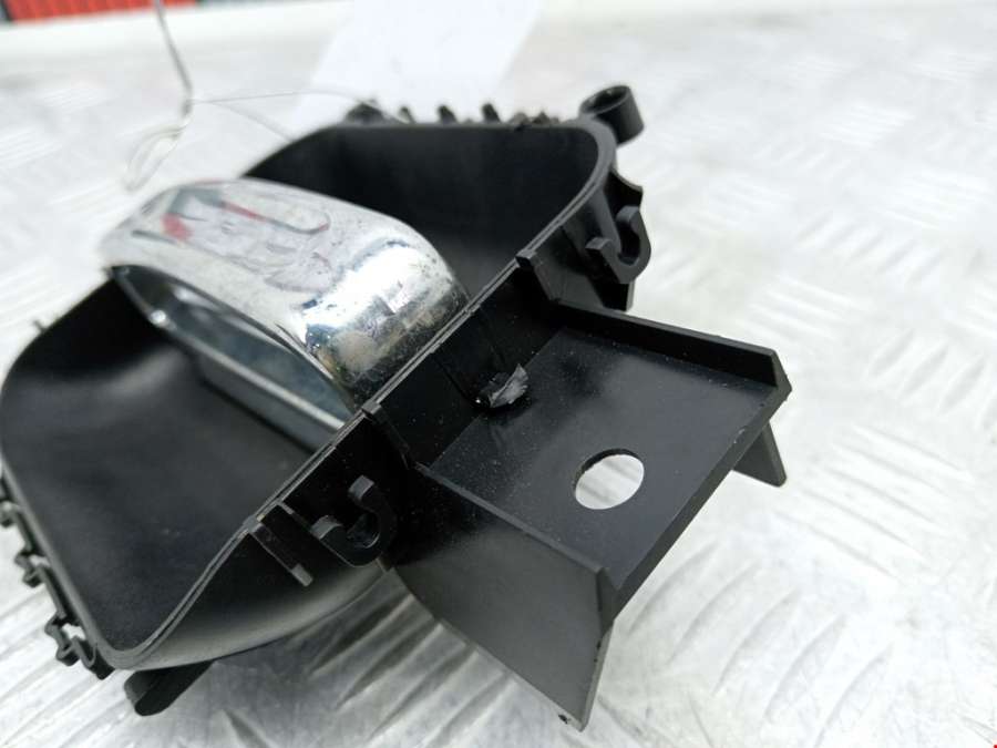 1485469077 Ручка двери сдвижной внутренняя Peugeot 807 (2002-2010) Минивэн 2008г. | Фото № 5 1485469077 Ручка двери сдвижной внутренняя Peugeot 807 (2002-2010) Минивэн 2008г. - Фото 5