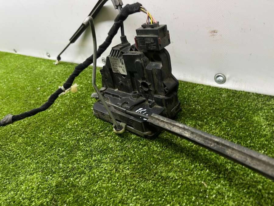 1342155080 Замок двери передней левой Peugeot Boxer 2 2009г. | Фото № 3 1342155080 Замок двери передней левой Peugeot Boxer 2 2009г. - Фото 3