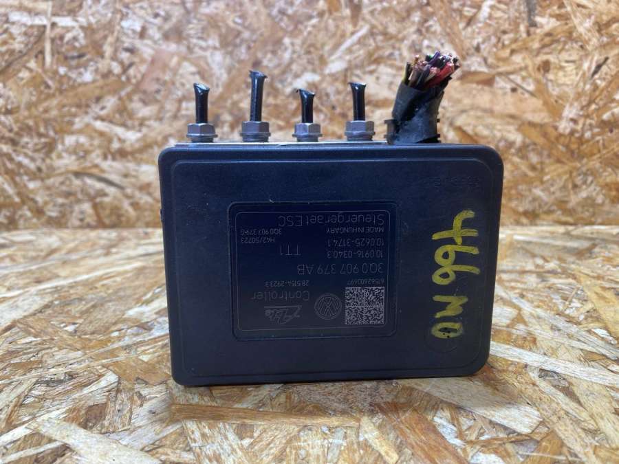 3Q0907379AB Блок ABS  Audi Audi A3 8V 2015 0000г. | Фото № 6  3Q0907379AB Блок ABS  Audi Audi A3 8V 2015 0000г. - Фото 6