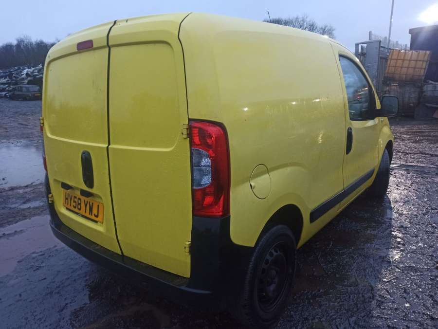 Теплообменник Citroen Nemo (2007-2017) Фургон 2008г. | Фото № 9 Теплообменник Citroen Nemo (2007-2017) Фургон 2008г. - Фото 9