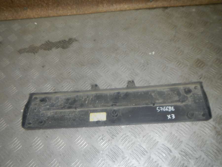 51118064628 Накладка бампера переднего (под номер)  Bmw X3 0000г. | Фото № 3  51118064628 Накладка бампера переднего (под номер)  Bmw X3 0000г. - Фото 3