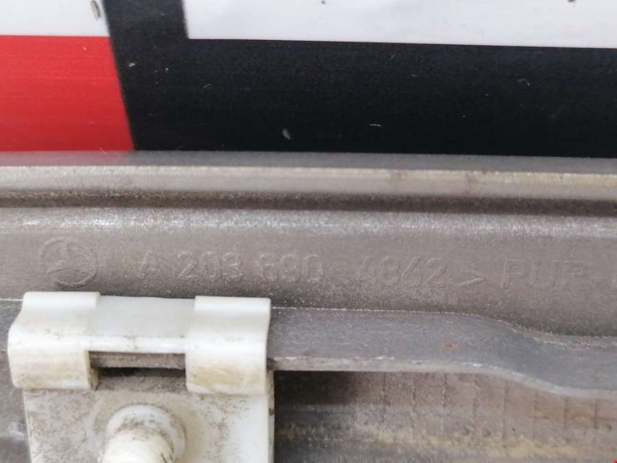 A2036904862 Накладка декоративная (молдинг) крыла переднего правого Mercedes C-Class (W203) (2000-2008) Седан 2004г. | Фото № 6 A2036904862 Накладка декоративная (молдинг) крыла переднего правого Mercedes C-Class (W203) (2000-2008) Седан 2004г. - Фото 6