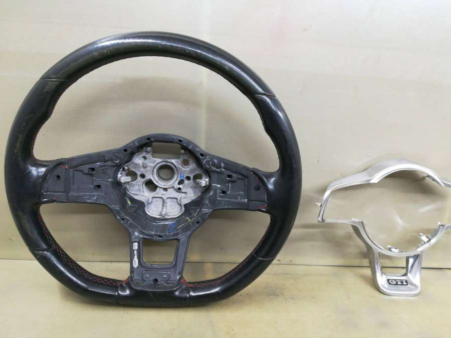 8141342 Руль Volkswagen Golf GTi 2015г. | Фото № 2 8141342 Руль Volkswagen Golf GTi 2015г. - Фото 2