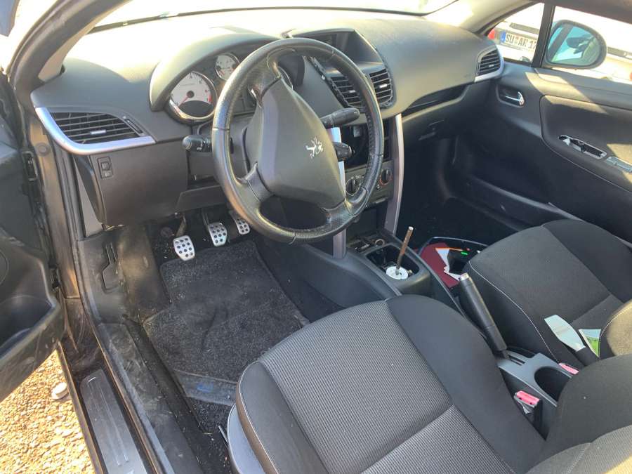 Суппорт передний правый Peugeot 207 (2006-2014) Кабриолет 2007г. | Фото № 7 Суппорт передний правый Peugeot 207 (2006-2014) Кабриолет 2007г. - Фото 7