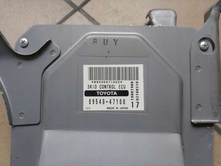 89540-471008954047100 Блок управления двигателем Toyota Prius 2 поколение (2003-2008) 2003г. | Фото № 2 89540-471008954047100 Блок управления двигателем Toyota Prius 2 поколение (2003-2008) 2003г. - Фото 2