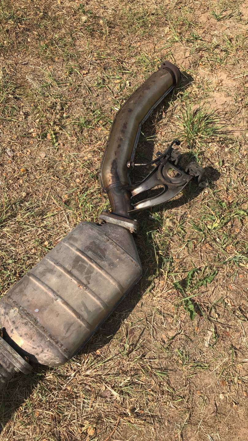 1.8307792041183E+21 Глушитель BMW 7 седан 2008г. | Фото № 3 1.8307792041183E+21 Глушитель BMW 7 седан 2008г. - Фото 3