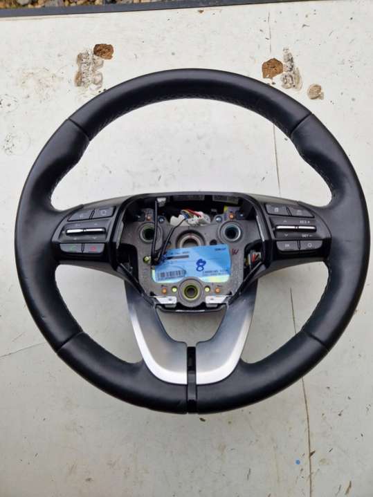56110-G4470 Руль  Hyundai i30 3 поколение (2017-2018) 2017г. | Фото № 2  56110-G4470 Руль  Hyundai i30 3 поколение (2017-2018) 2017г. - Фото 2
