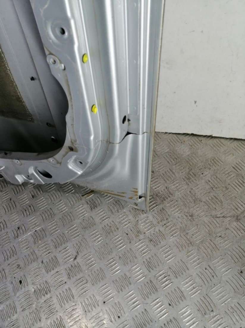 Дверь передняя левая Audi A8 D3 (S8) 2005г. | Фото № 17 Дверь передняя левая Audi A8 D3 (S8) 2005г. - Фото 17