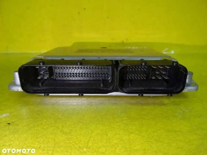 4B1907401B0281010393 Блок управления двигателем  Audi A6 C5/4B (1997-2004) 1997г. | Фото № 3  4B1907401B0281010393 Блок управления двигателем  Audi A6 C5/4B (1997-2004) 1997г. - Фото 3